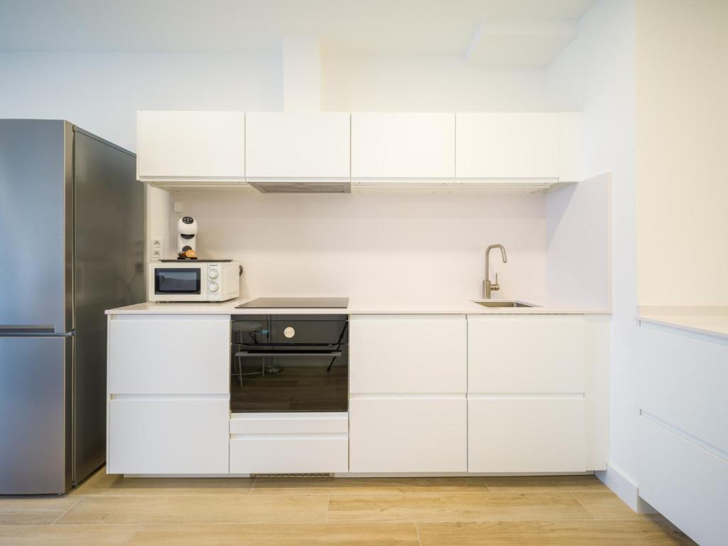 Apartment by Playa de Las Canteras Beach - 5