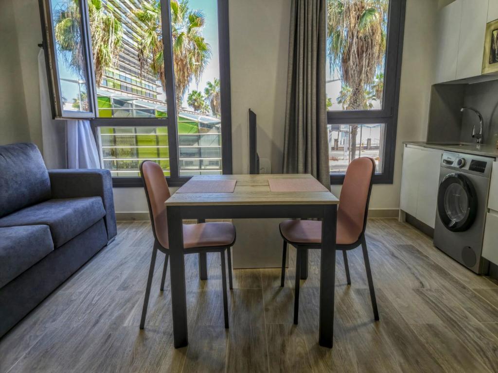 Studio in Las Palmas near Playa de Las Canteras - 2