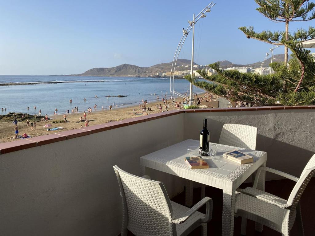 Apartment in Spain with Stunning Sea Views - 5