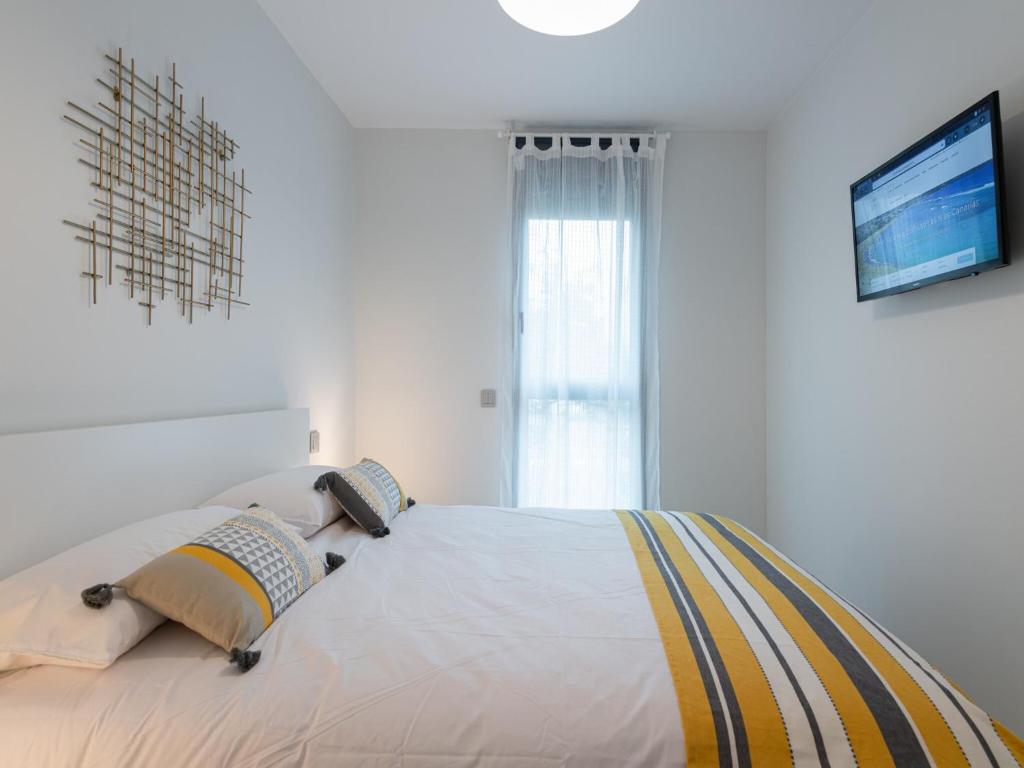 Apartment in Las Palmas by Playa de Las Canteras - 4