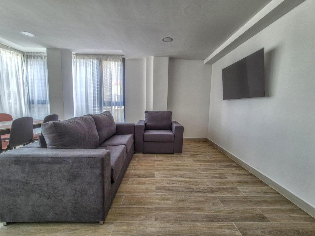 Apartment in Las Palmas by Playa de Las Canteras - 2