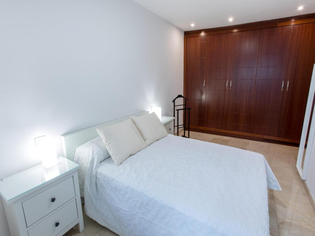 Apartment by Playa de Las Canteras Beach - 4
