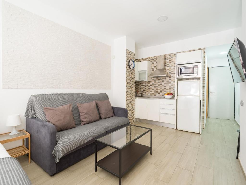 Apartment by Playa de Las Canteras Beach - 1