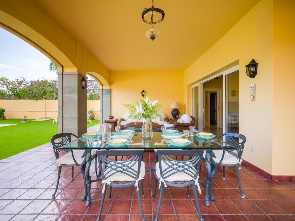 Chalet in Maspalomas by Golf & Private Pool - 4