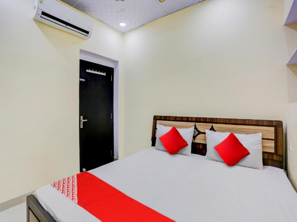 Seeta Pathik Niwas, Ayodhya