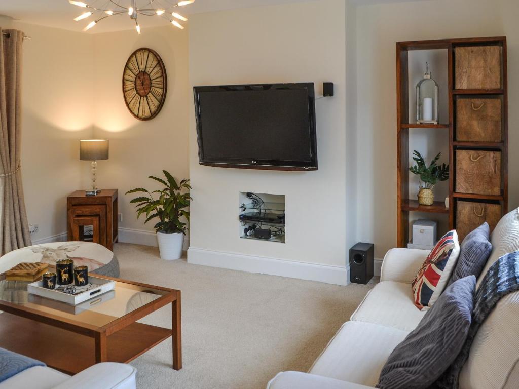 Crescent By The Sea, Newbiggin-by-the-Sea