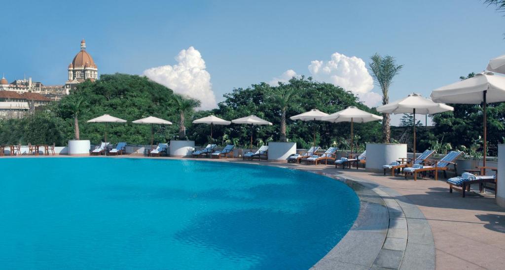 Taj Wellington Mews photo
