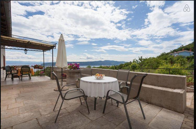 Apartment Belici — Hotel in Martina