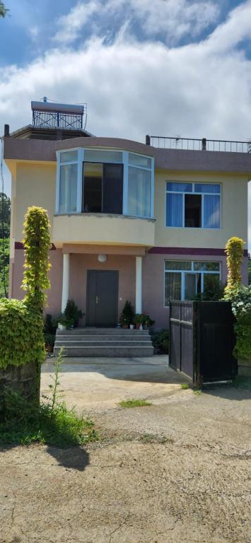 green sameba, K'veda Sameba