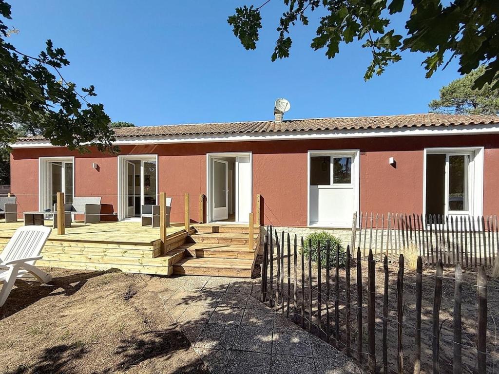 Meublé tourisme 3 étoiles , 6 pers, prox plages, jardin privatif - 1