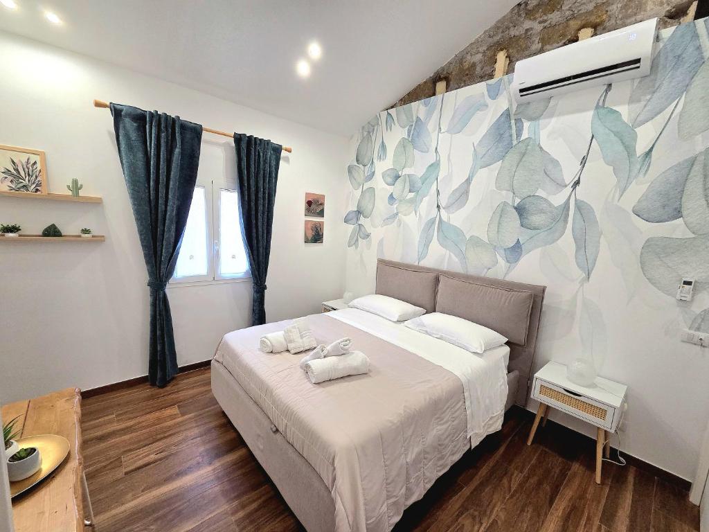 Angelina Rooms, Palerme