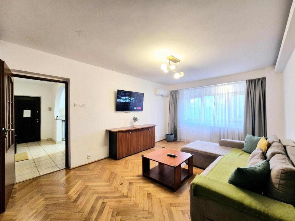 TRANQUIL Unirii - Airy & Comfy with Parking - Next 2Parliament, Bukurešť