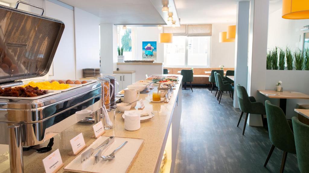 Food and beverages, Hotel Meerzeit in Scharbeutz