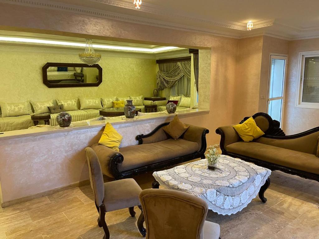 Spacious Apartment, Tanger