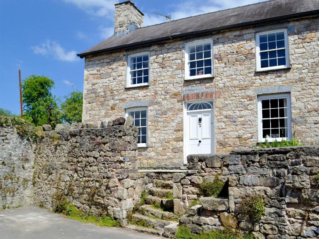 The Mill Farmhouse, Llandybie