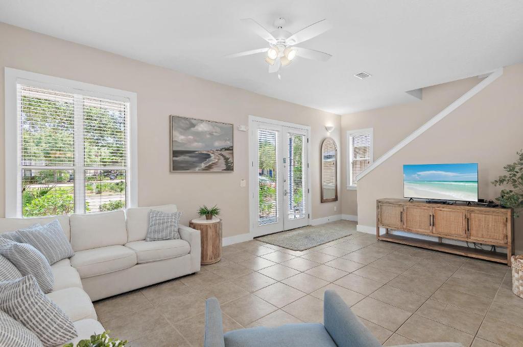 Miramar Manor, Destin