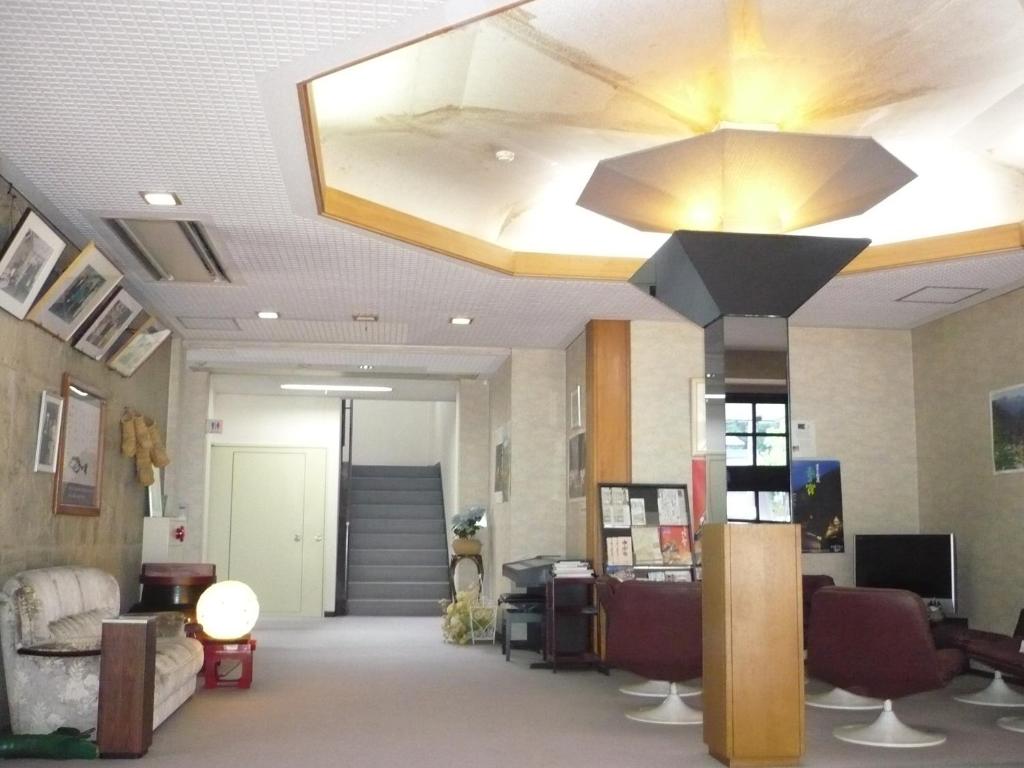 Lobby, Gokayama Onsen Akaokan in Takaoka