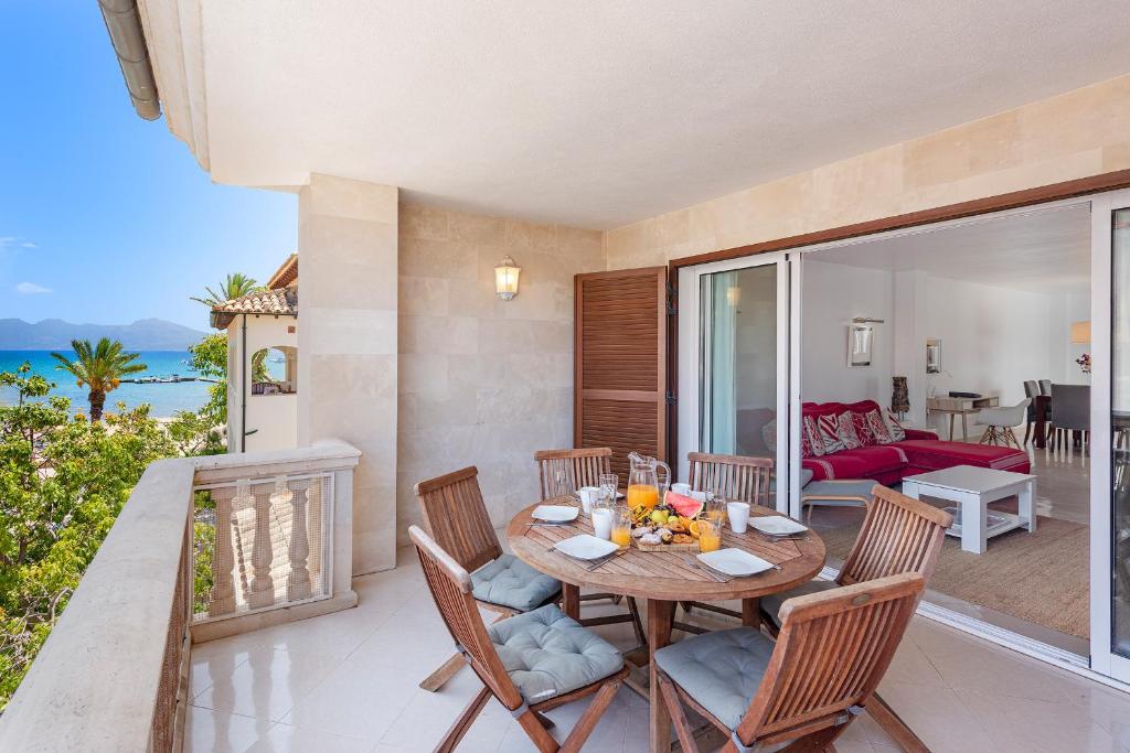 Sea Two, Port de Pollença