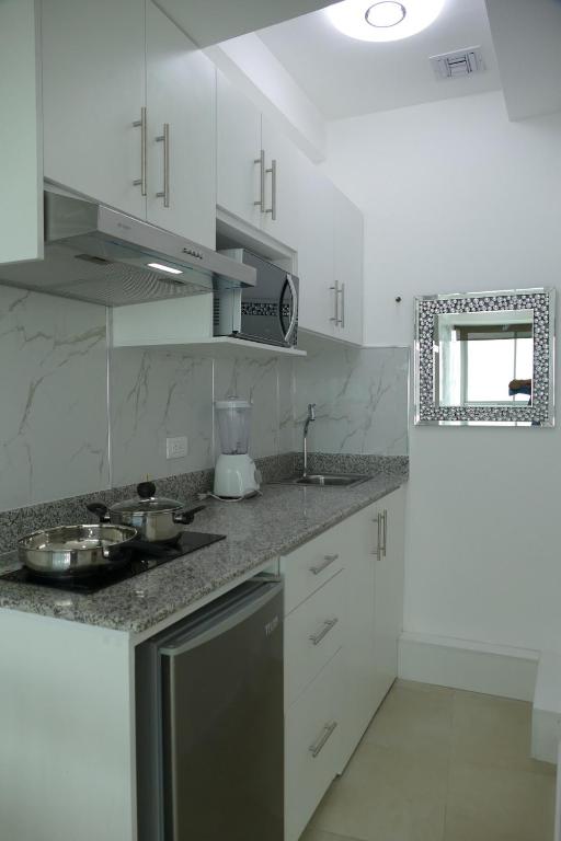 Ecuabook Penthouse Jacuzzi Riverfront 11012 - 1