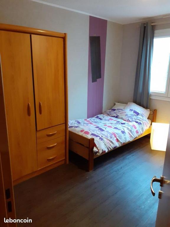 Chambre 2 avec un lit simple, Štrasburk