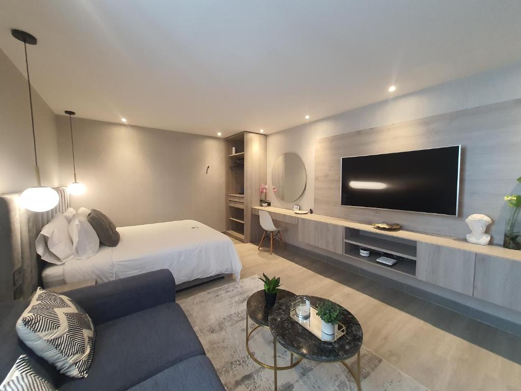 Moderna suite frente al lago cerca a la playa - 2