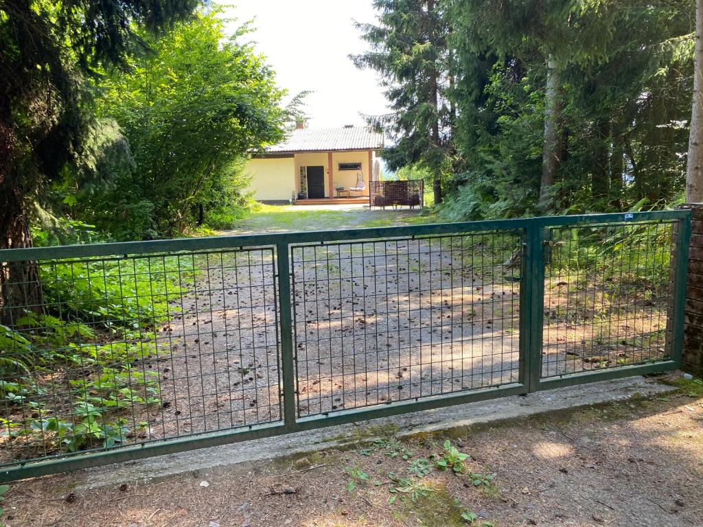 WALDHAUS HIRSCH Bungalow only for you self check in - 2
