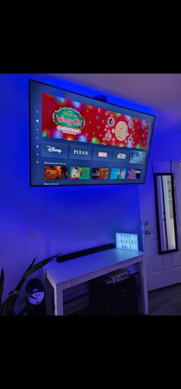 The Eternal Oasis, Newark