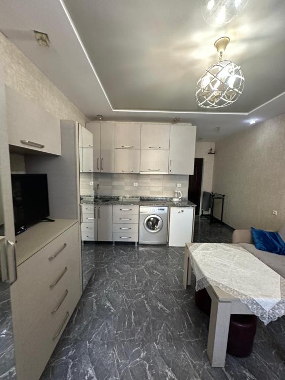 Batumibeach, Itʼkhvisi