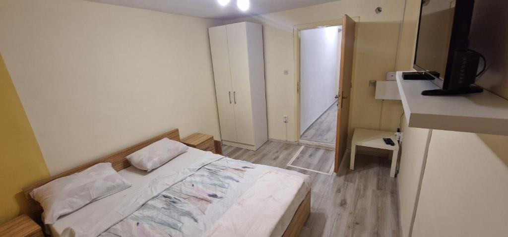 M&T Rooms, Mostar