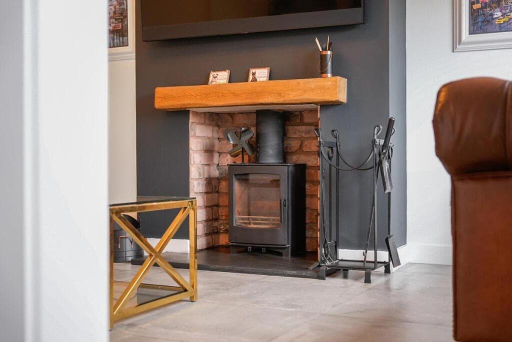 4 bed detached modern home wetherby, Wetherby