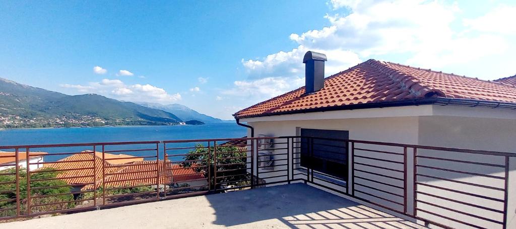 The Kiwi House, Ochrid