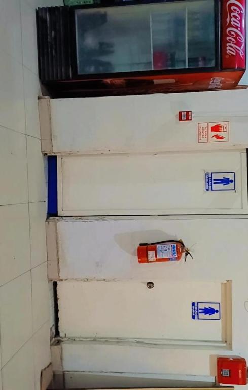Hostal Axel - 3