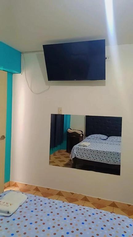 Hostal Axel - 4