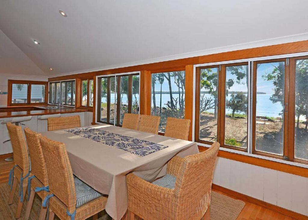 The Perfect Spot, Burrum Heads