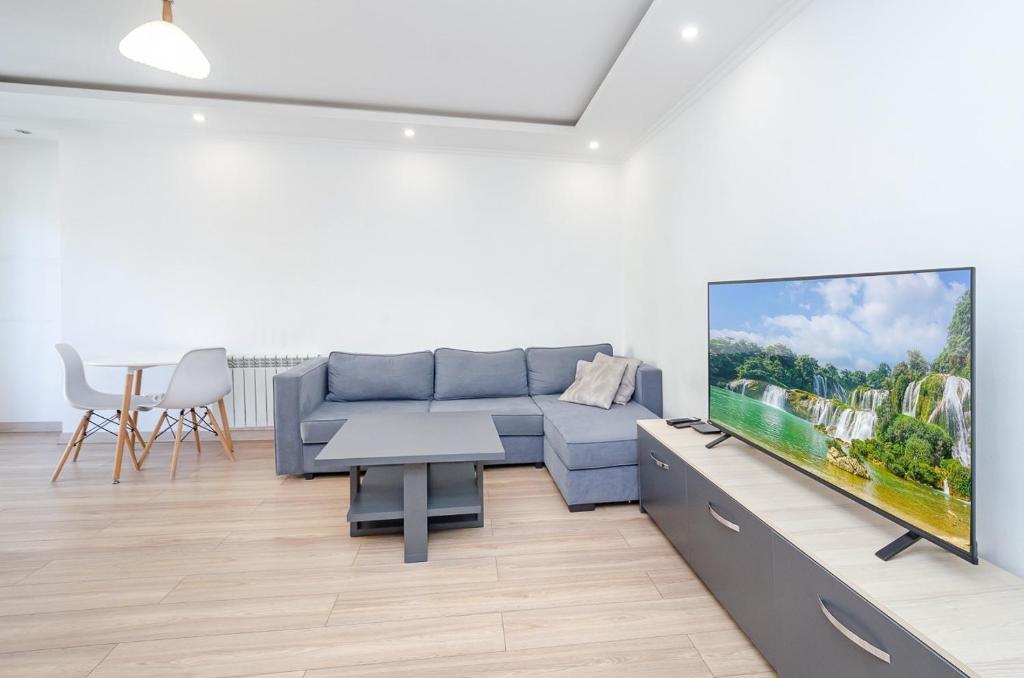 19Tumanyan Excellent apartment in the centre of capital, Jerevan