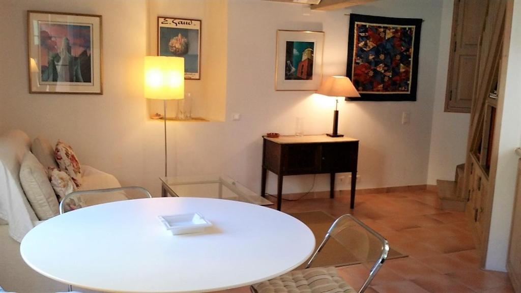 Au cœur du village Duplex de charme - 1