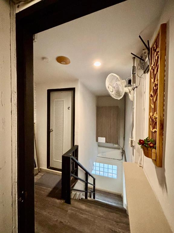 333 MiNi House
