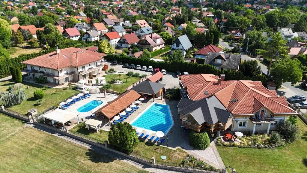 Villa Plattensee, hotel in Vonyarcvashegy