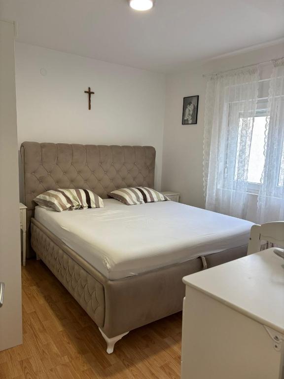 ivsevo greblje, Ivišovo Greblje