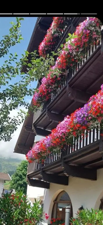 Jochum Hotel Garni, hotel in Fiss