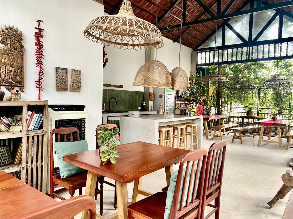 Nha Lua Homestay