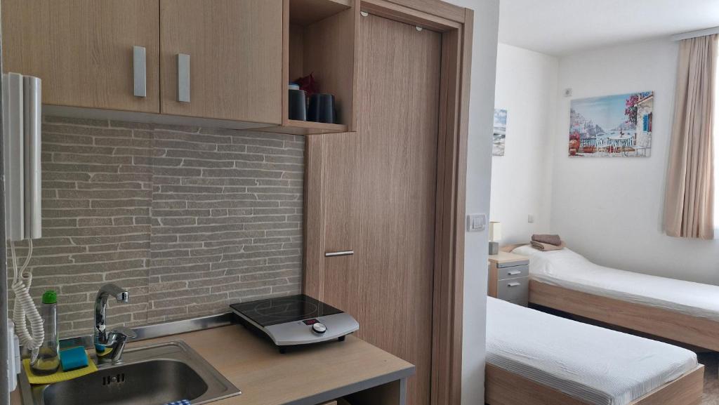 New Studio VMA Banjica - Free Parking - 4
