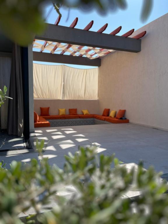 Villa Maria, Bin Rhilouf