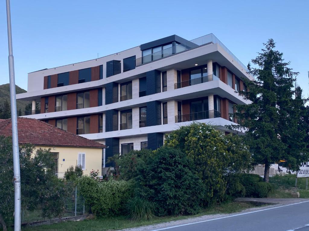Luxury 2BR Apartment with Terrace & Parking near Porto Montenegro - 1