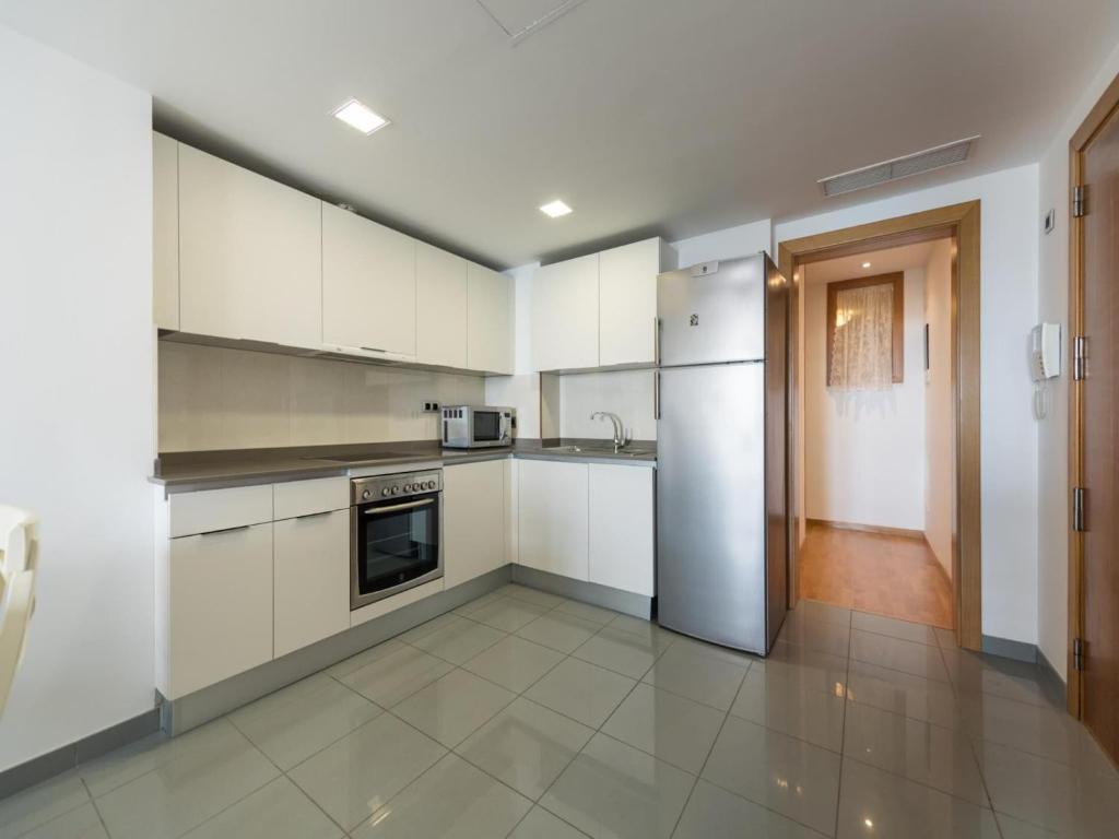 Apartment in Las Palmas by Playa de Las Canteras - 3