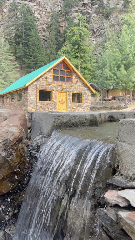 Shepherd's Lore Camps & Resort, Sāngla