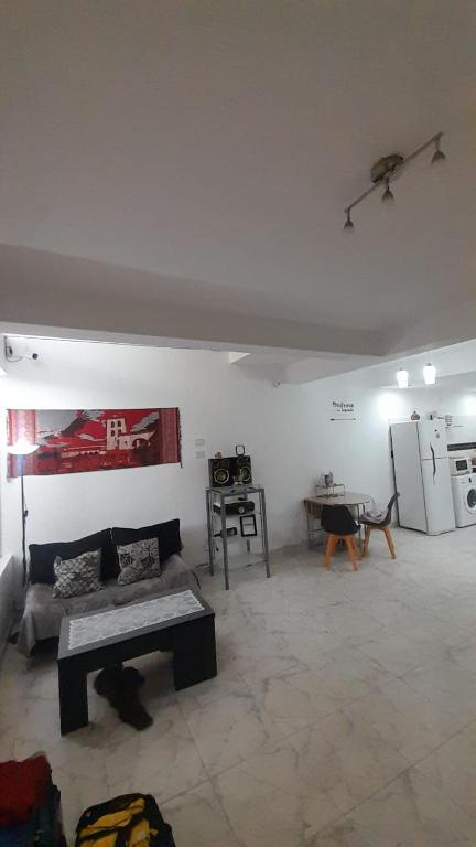 Casa Duplex AMOBLADO en San Salvador de Jujuy Barrio Las Marias - 2