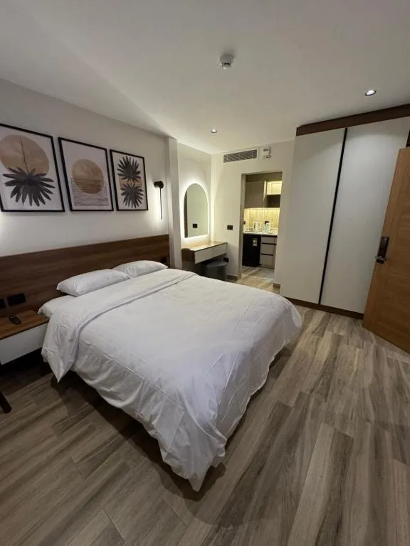 House 98 - Boutique Hotel Stay in Zayed, hotel in Sheikh Zayed
