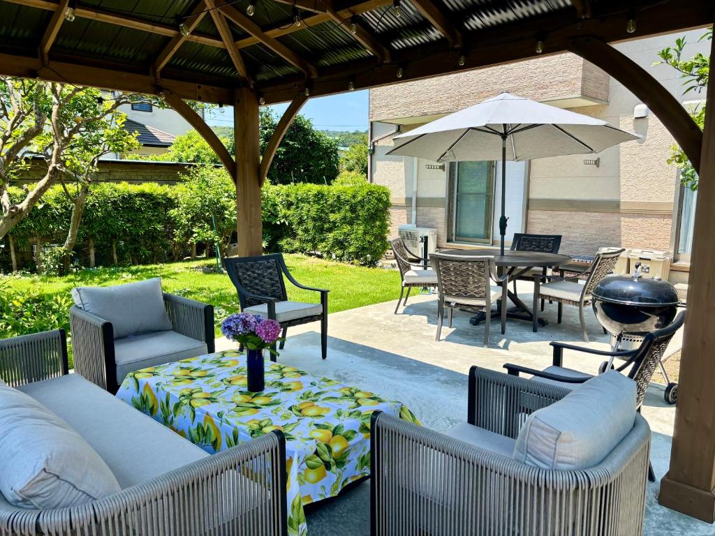 一棟貸別荘Seaside Villa! 最大12名 弓ヶ浜海水浴場徒歩5分!ペット可, Minamiizu