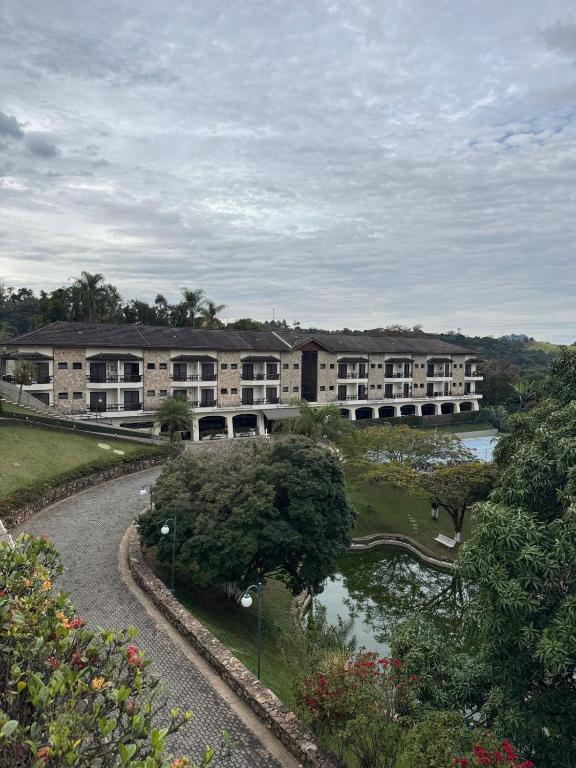 Flat dos sonhos, Serra Negra